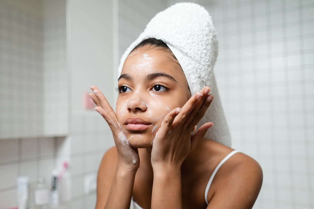 How to Use Retinol — The Step-by-Step Method Dermatologists Actually Recommend
